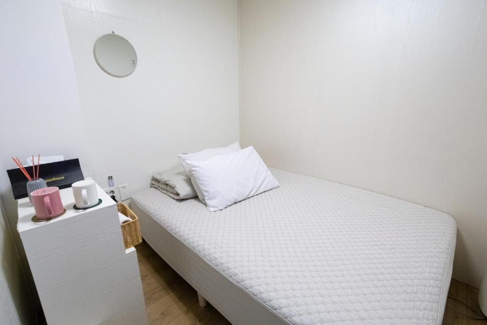 K Stay Guesthouse Myeongdong First Seoul Luaran gambar